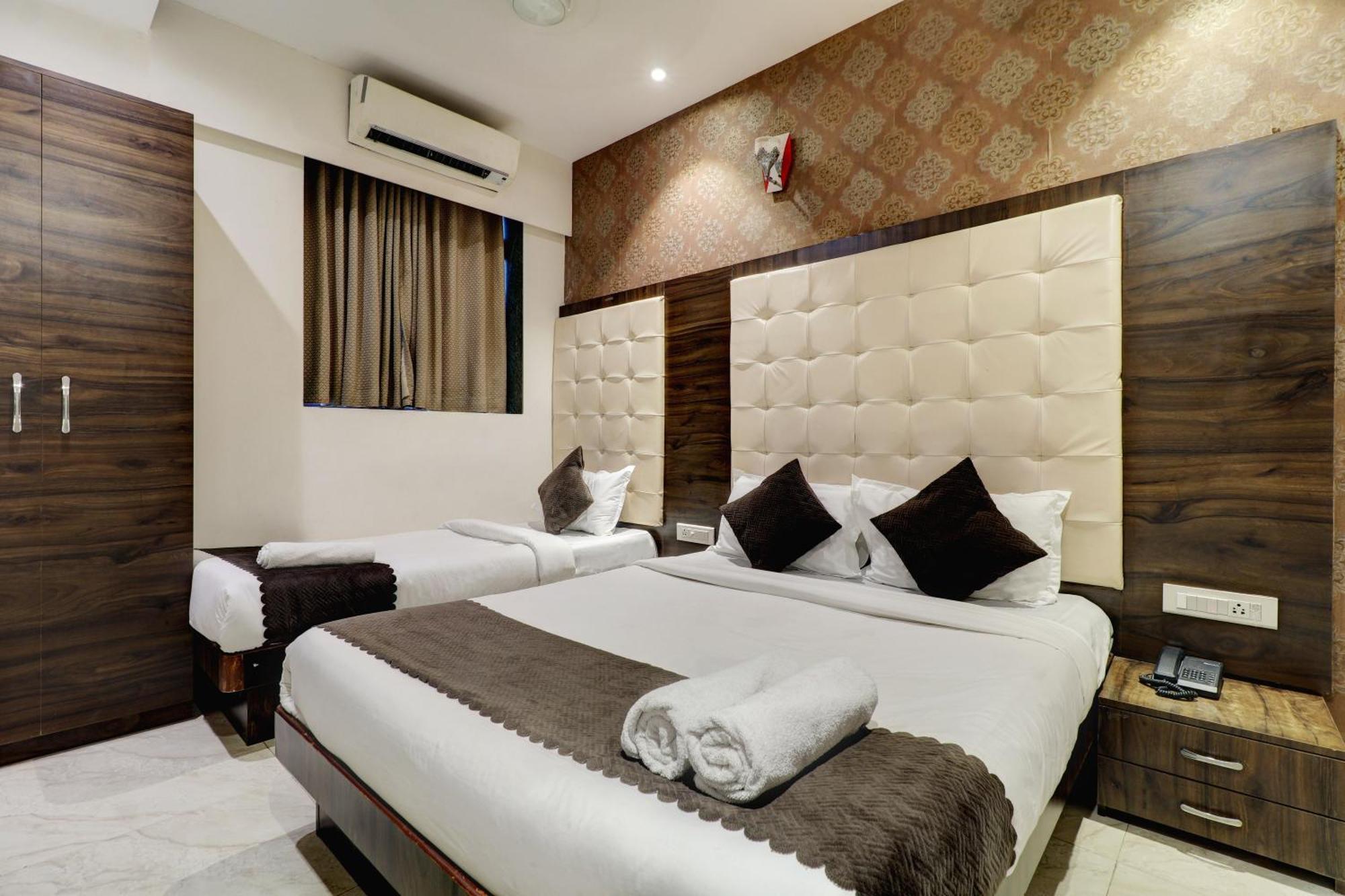 Hotel A. K. International - Fort มุมไบ ภายนอก รูปภาพ