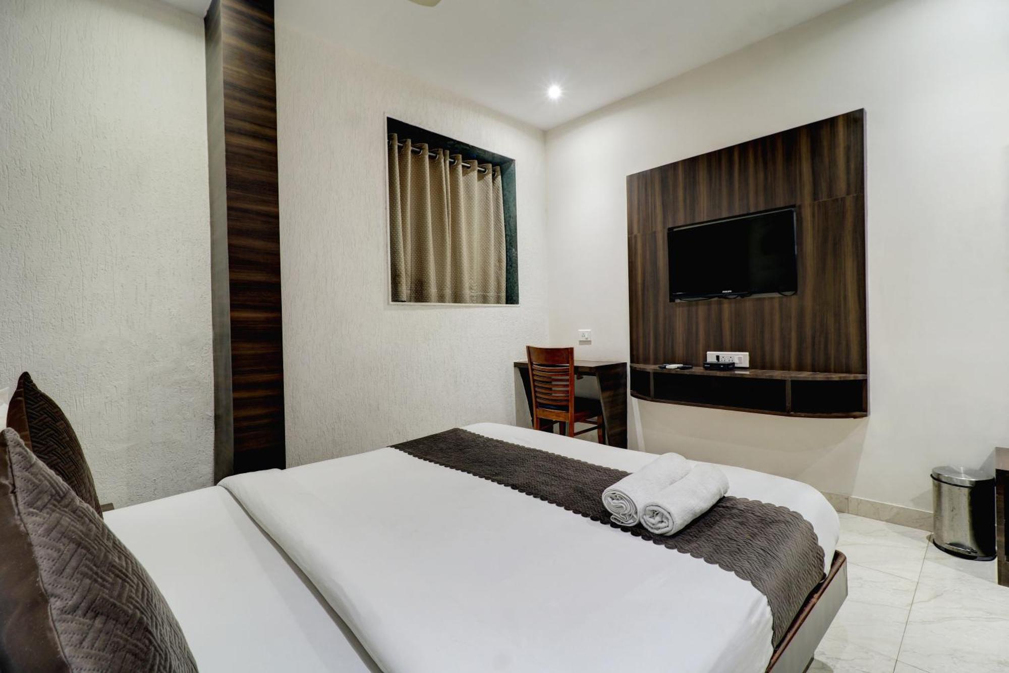 Hotel A. K. International - Fort มุมไบ ภายนอก รูปภาพ